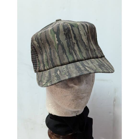 VINTAGE Paramount Snap Back Adjustable TRUCKER Hat Mesh Foam Cap USA Comouflage - Picture 1 of 6